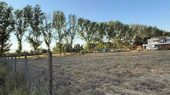 Terreno rural con cerco perimetral